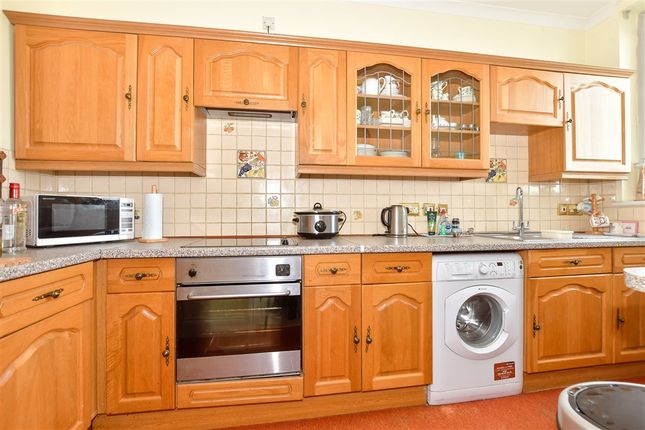 2-bed flat on Eastern Esplanade Cliftonville, Margate, £230,000