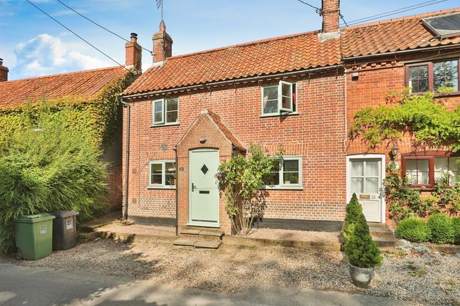 Thumbnail Property for sale in Fulmodeston Road, Stibbard, Fakenham