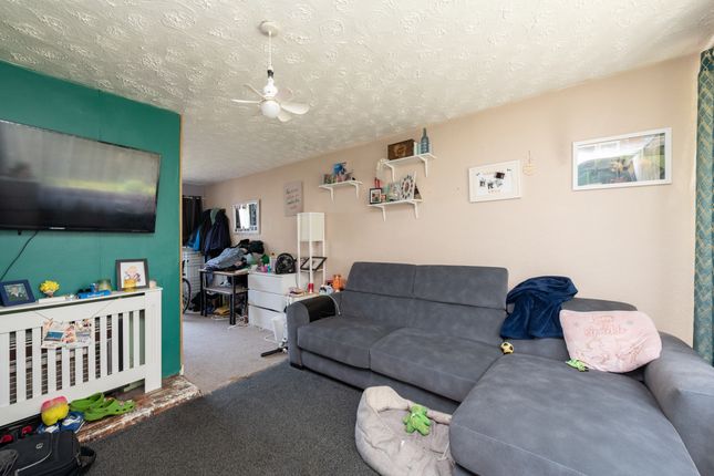 3, Orchard Court, Dundee photo 4