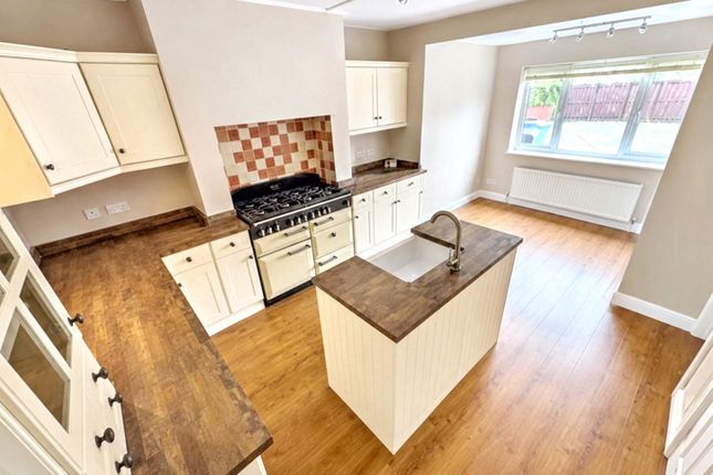 3, Allison Gardens, Consett photo 4