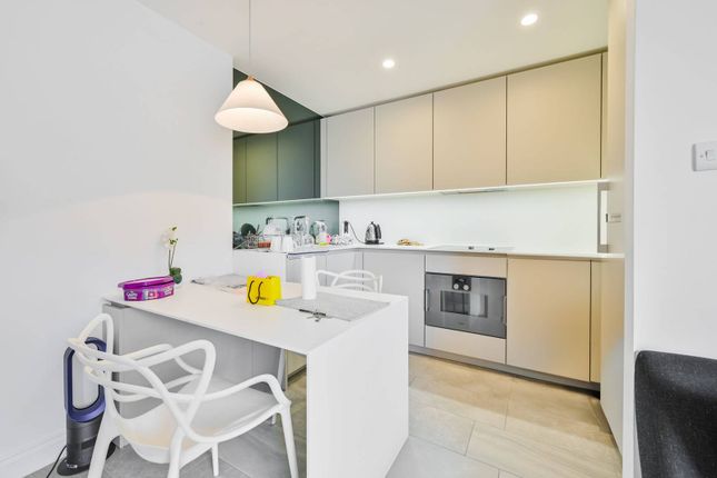 Thumbnail Flat for sale in Chitty Street, Fitzrovia, London