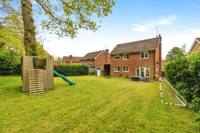Detached house for sale in Woodview Close, Southampton, Hampshire