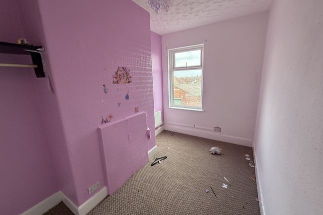 East Lindsey, PE25 3QP, UK, Skegness photo 5