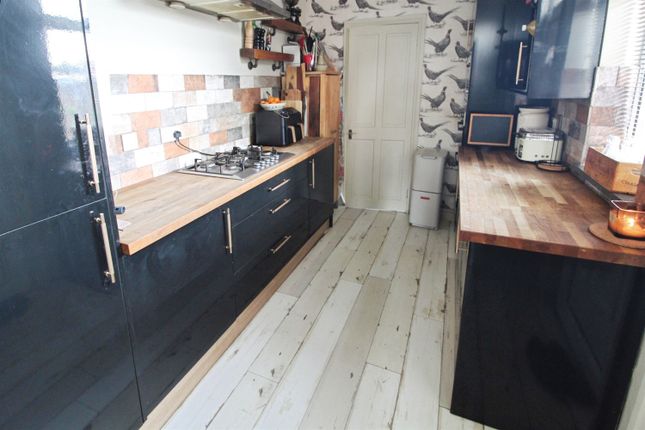 38, Chapel Lane, South Elmsall, Pontefract photo 4