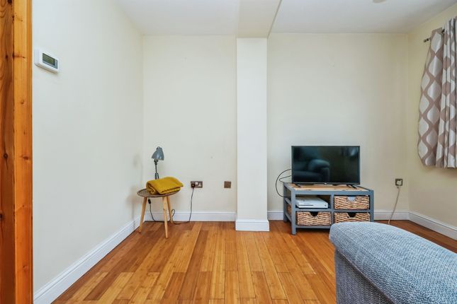 49, Westmorland Way, NOTTINGHAM photo 4