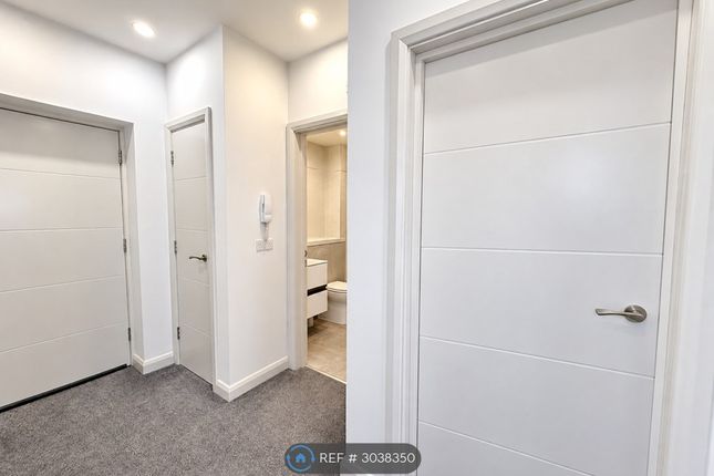 Flat, Thatcham Court Chapel St, Thatcham photo 5