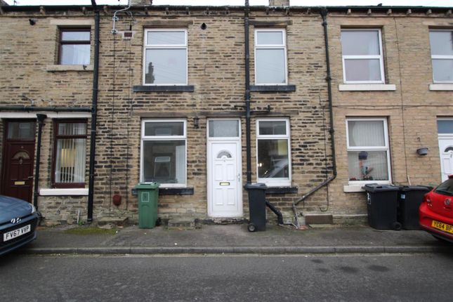 Springfield Terrace, Cleckheaton photo 4