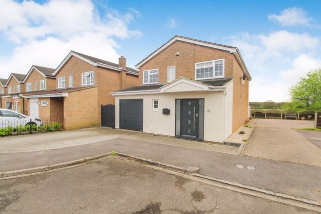 Thumbnail Detached house for sale in Rooktree Way, Haynes