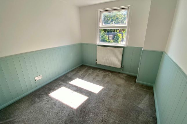 28, Battle Road, Hailsham photo 4