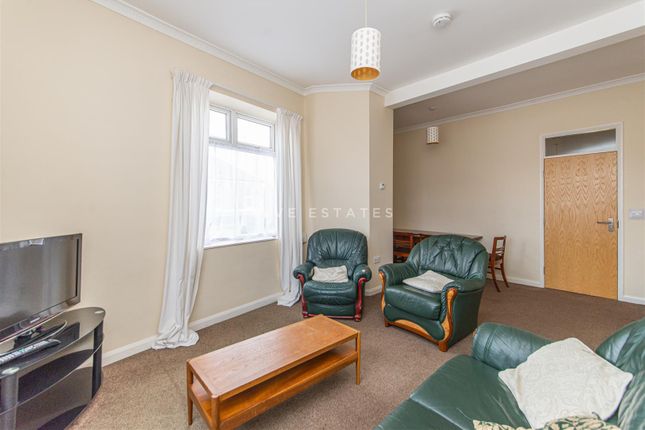 Doncaster Road, Newcastle Upon Tyne photo 3