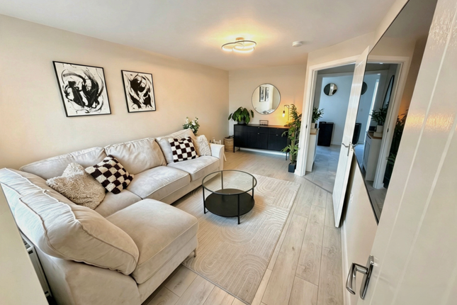2, Garnet Close, Poulton-Le-Fylde photo 2