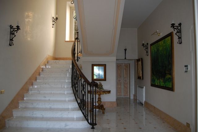 Villa for sale in Province Of Como, Lombardy, Italy