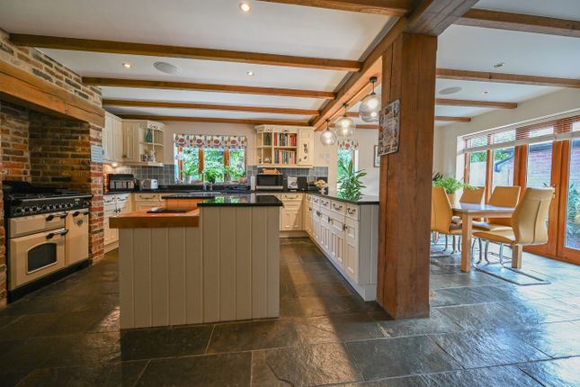 The Stables, Orchard Mews, Wimborne photo 4