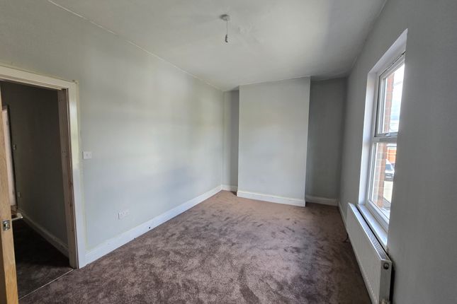 131, Shakespeare Crescent, Eccles photo 3