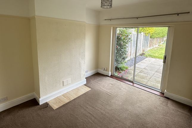 41, Windmill Lane, Wolverhampton photo 3
