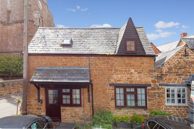 Thumbnail Cottage to rent in Bull Ring, Deddington, Banbury