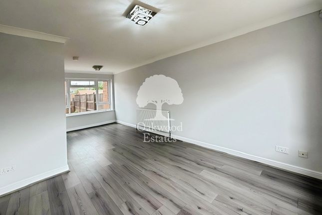 33, Radcot Close, Maidenhead photo 4