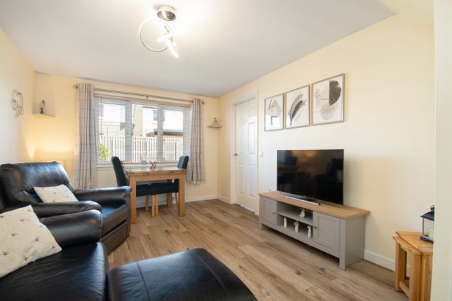 7, Finlay Drive, Arbroath photo 5