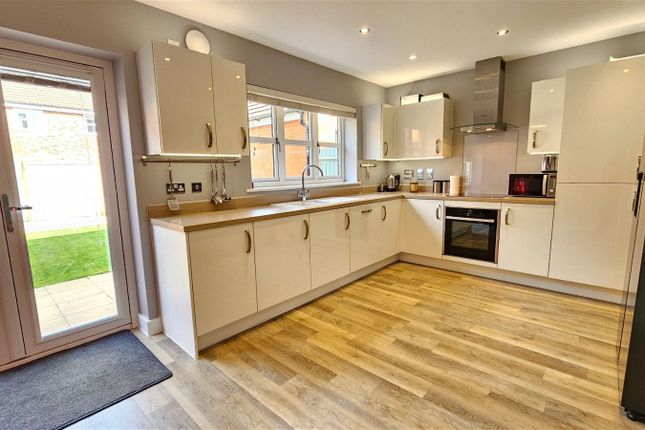 Detached house for sale in Greenacre Place, Newbury