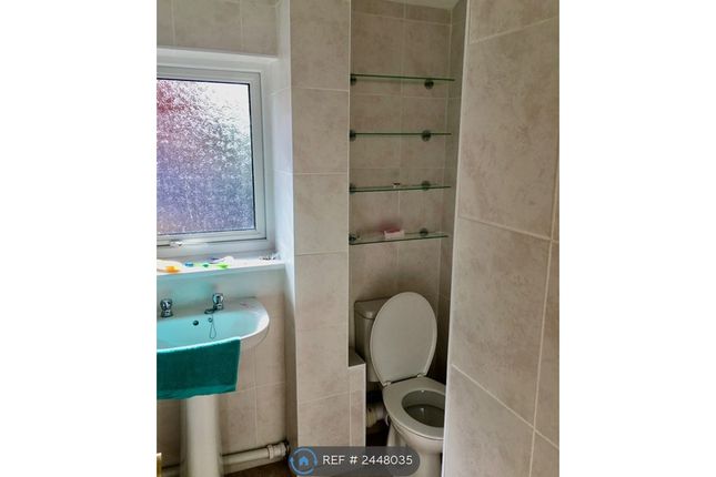 Main Bathroom