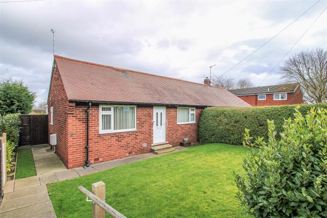 2-bed house on 25, The Grove, Wakefield, £215,000
