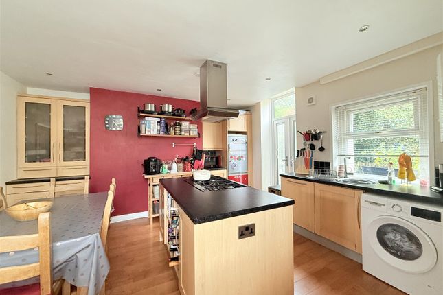 1, Andrew Street, Mossley photo 3