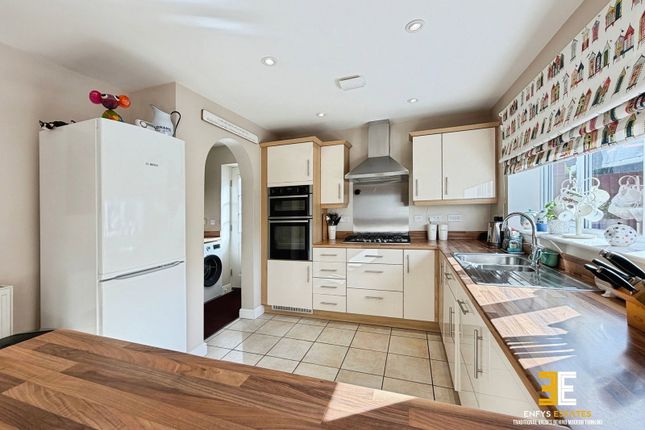 22, Clos Belyn, Llandudno Junction photo 5