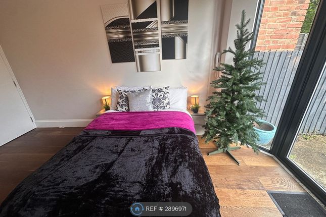 Lowlands Road, Harrow photo 2