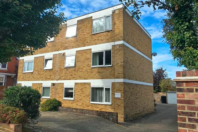 Flat 4, Dresden Court, Westgate-on-Sea photo 3