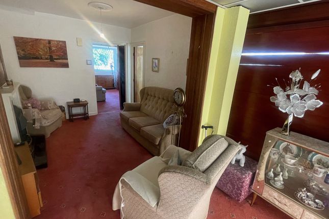 831, Aldridge Road, Birmingham photo 5