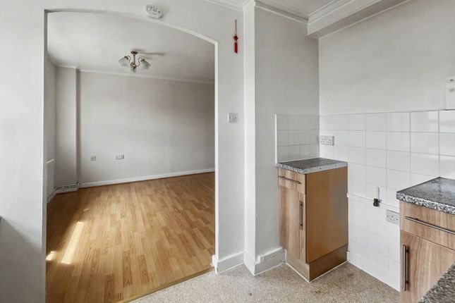 Flat G, London photo 4