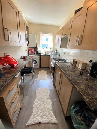 Terraced house for sale in City Road, Cardiff