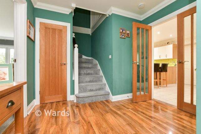 2, Walnut Close, Broadstairs photo 3