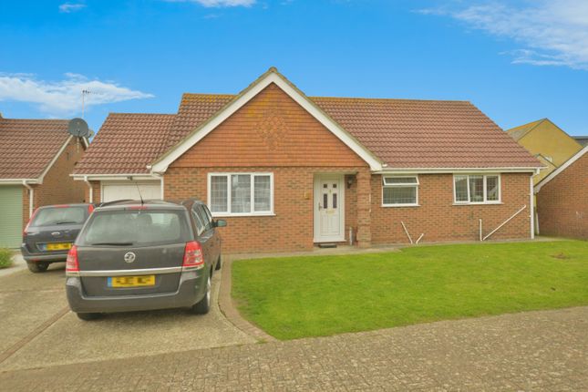 3-bed house on 4, Drakes Lee, New Romney, £450,000