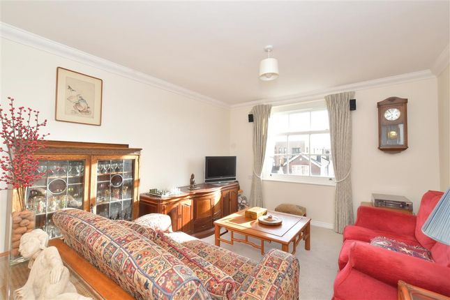 Flat for sale in The Hornet, Chichester, West Sussex