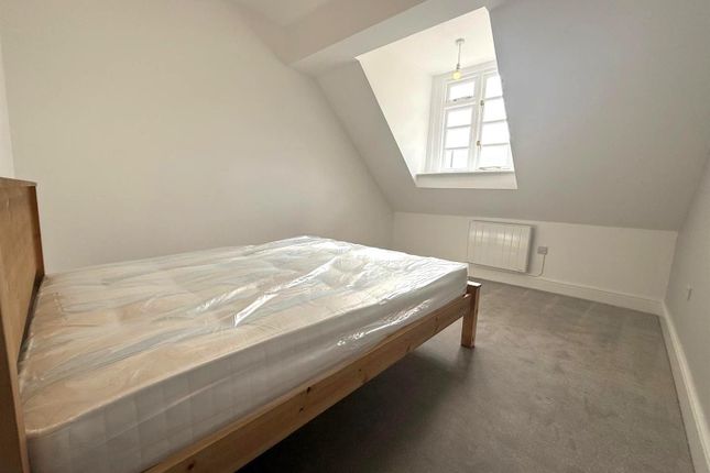 Flat 4, Cambrian, Alexandra Road, Aberystwyth photo 5