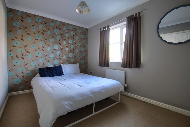 8, Hadleigh Walk, Stockton-On-Tees photo 4