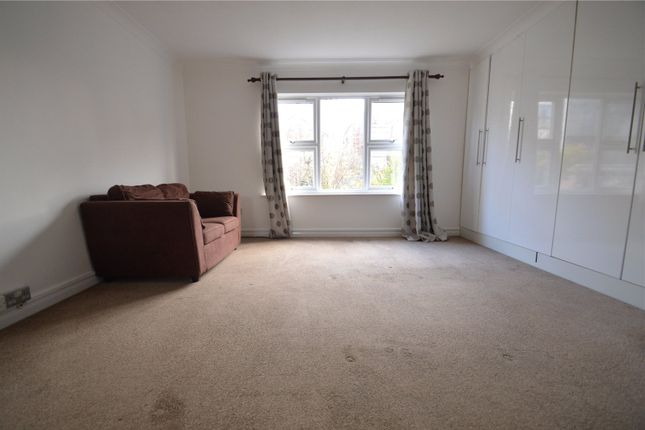 18 Queens Court,, Queens Road, Berkshire photo 3