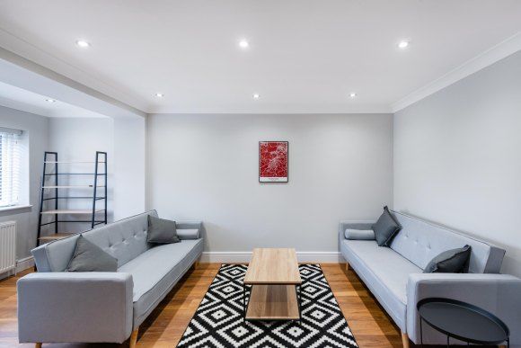 Cowden Close 15 Ph2.Jpg