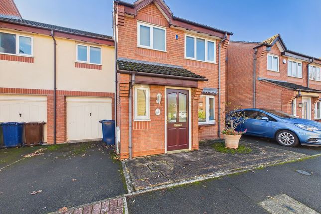 3-bed terraced on Southfield Court, Gloucester, £325,000
