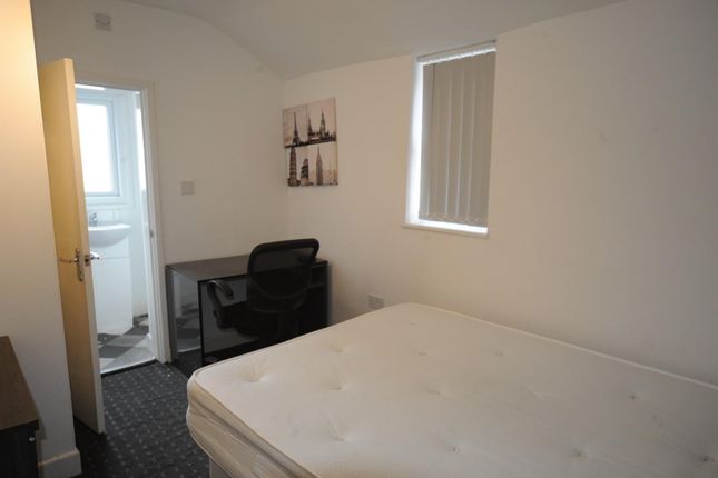 Property to rent in Gresham Road - Room 3, Middlesbrough, North Yorkshire