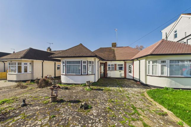 2-bed house on 118, Pavilion Way, Ruislip, £500,000