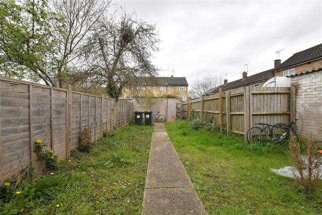 Wickhay, Basildon photo 2