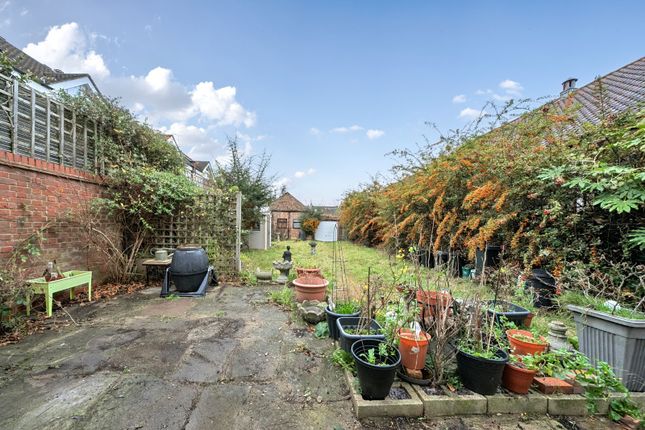 4-bed detached on 156, Sutton Court Road, London, £1,250,000