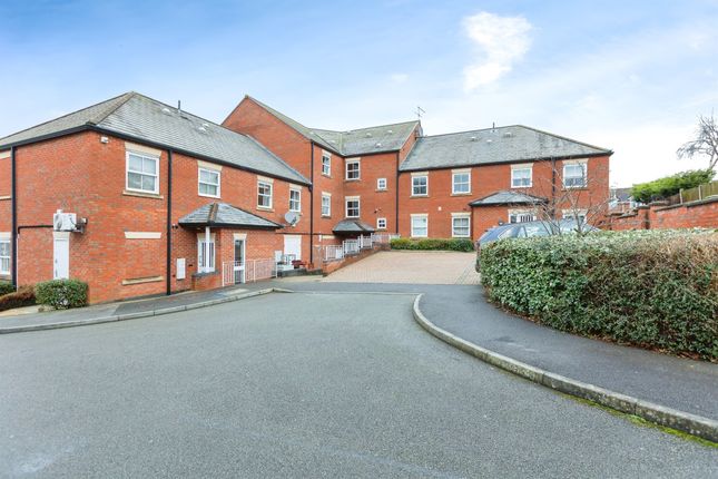 Flat for sale in Underwood Court, Glenfield, Leicester