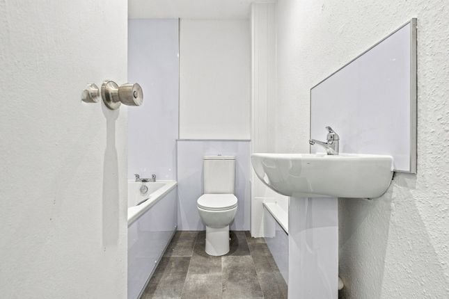 49h, Milnbank Road, Dundee photo 4