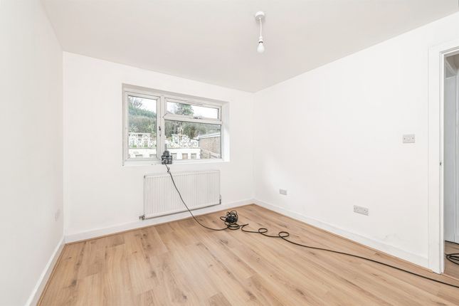 159, Norwood Road, Huddersfield photo 4