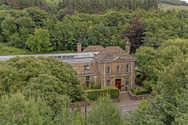 11 Ladybower Lodge, Ashopton Road, Bamford, Hope Valley photo 3