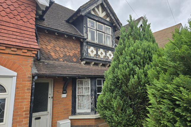 Thumbnail Terraced house for sale in Ashurst Road, Tadworth, Surrey.