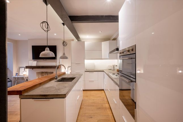 Flat for sale in Westbourne Park Road, London W2.